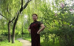 94卫校女大喊受不了了在线